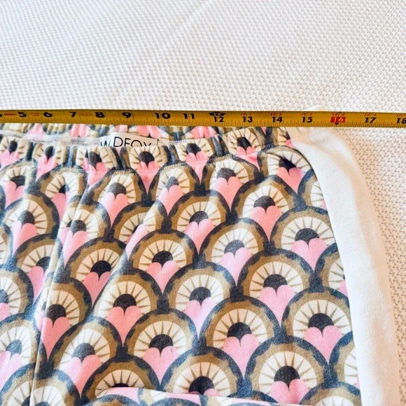 WILDFOX Cream & Pink Hearts Joggers Sweatpants - Picture 11 of 11
